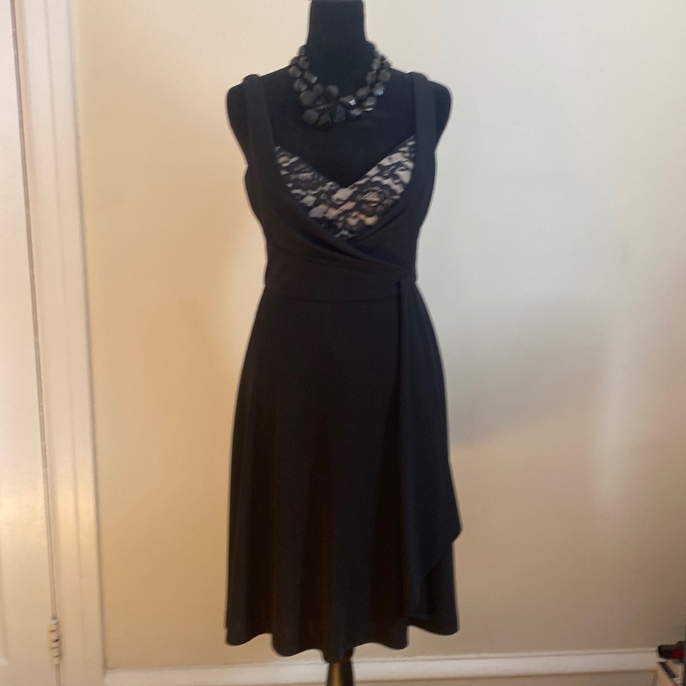 Beautiful formal dress. Sexy w nude lace covering over chest. Spaghetti straps!